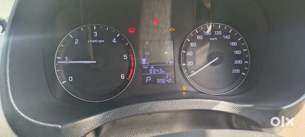 Sppiny Car 24 Vale Msg Na Kareengine Mein Connector Awaaz Thoda Sa Hai
