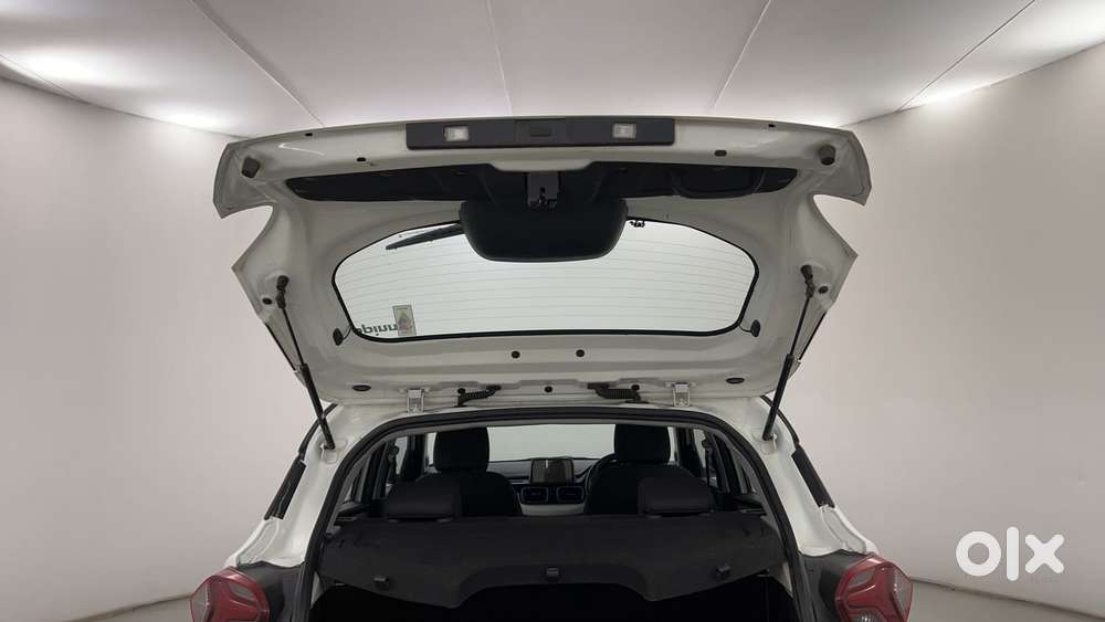 Tata Punch Creative Dual Tone Amt Sunroof, 2024, Petrol