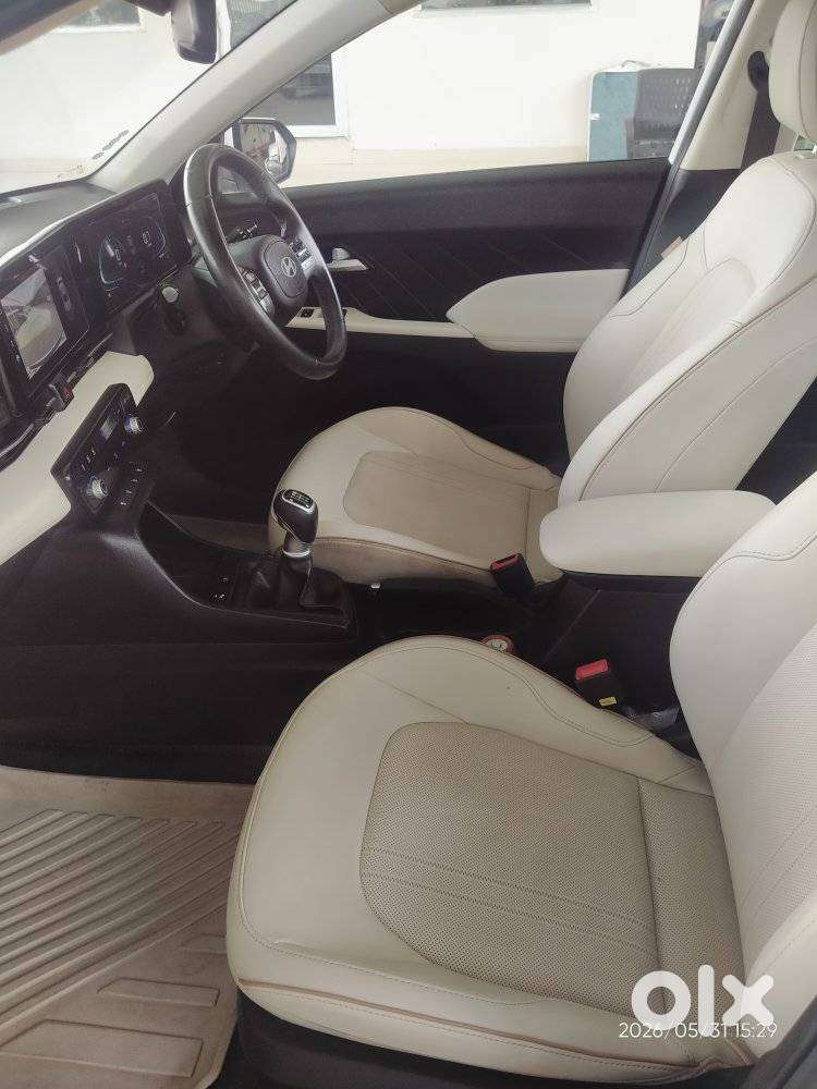 Hyundai Verna 1.5 Mpi Mt Sx (o), 2023, Petrol