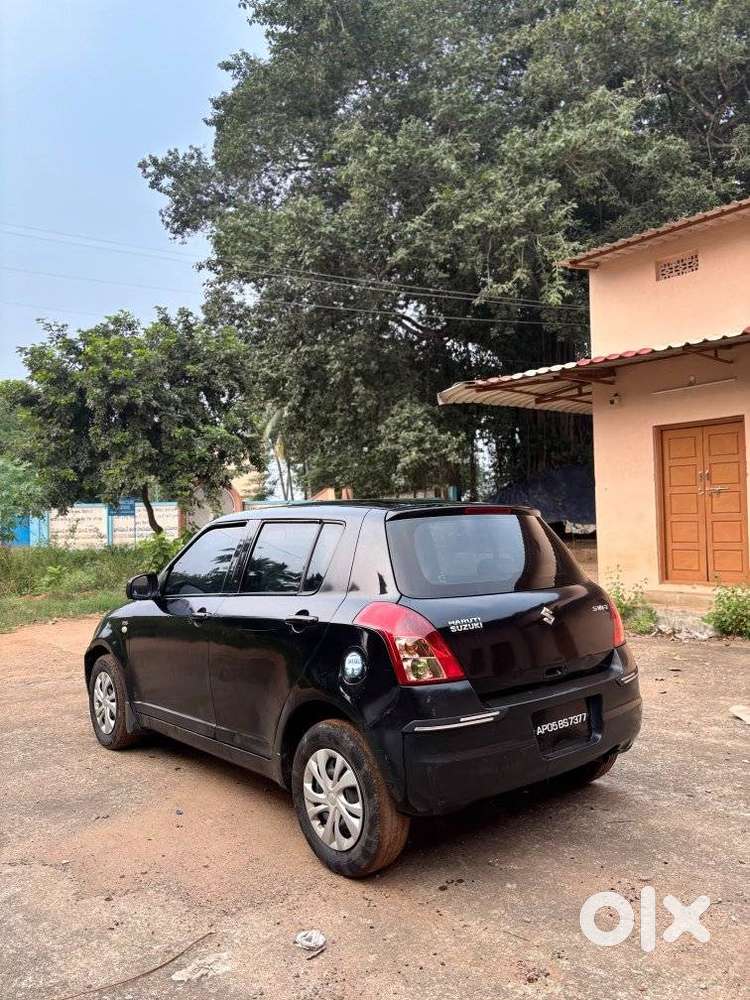 Maruti Suzuki Swift Vdi Bsiv W Abs, 2010, Diesel