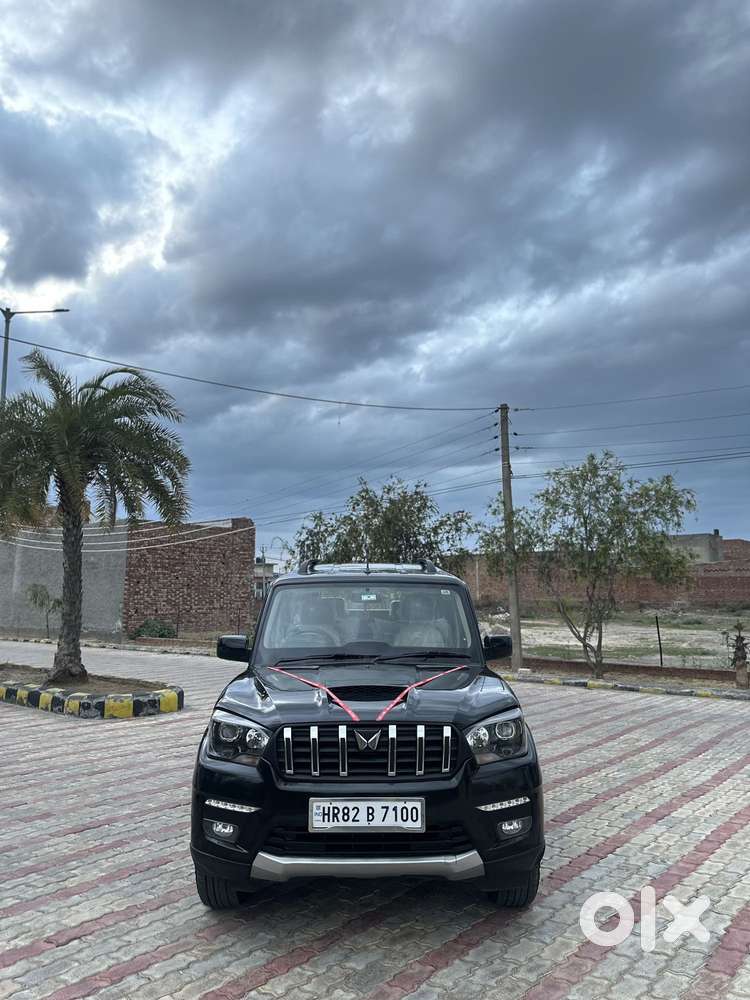 Mahindra Scorpio Classic 2.2 S 11 Mt 7 Cc, 2022, Diesel