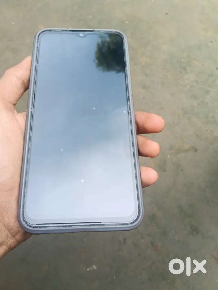 Realme c21