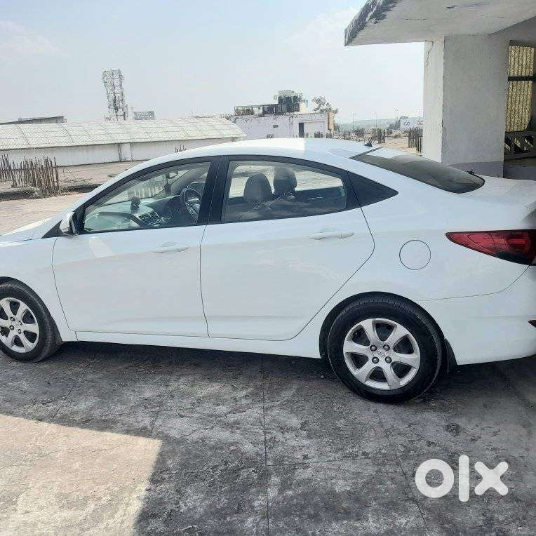 Hyundai Verna 1.6 Sx Crdi, 2012, Diesel