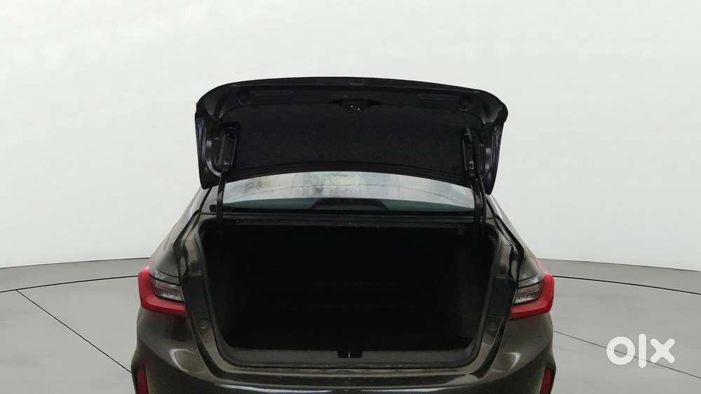 Honda City 1.5 V 5th Gen I-vtec Mt, 2021, Petrol