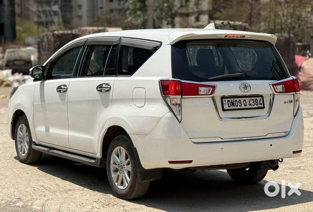 Toyota Innova Crysta 2.4 V, 2018, Diesel
