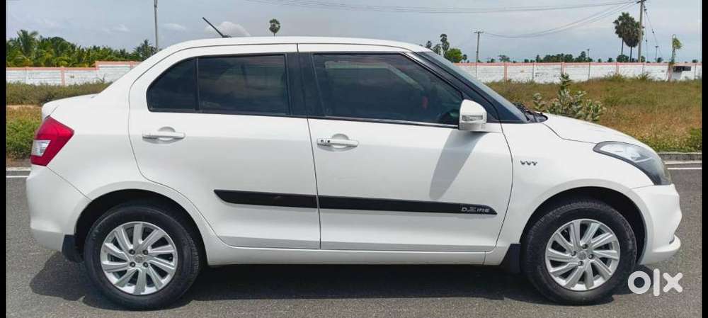 Maruti Suzuki Swift Dzire 1.2 Vxi Bsiv, 2015, Petrol