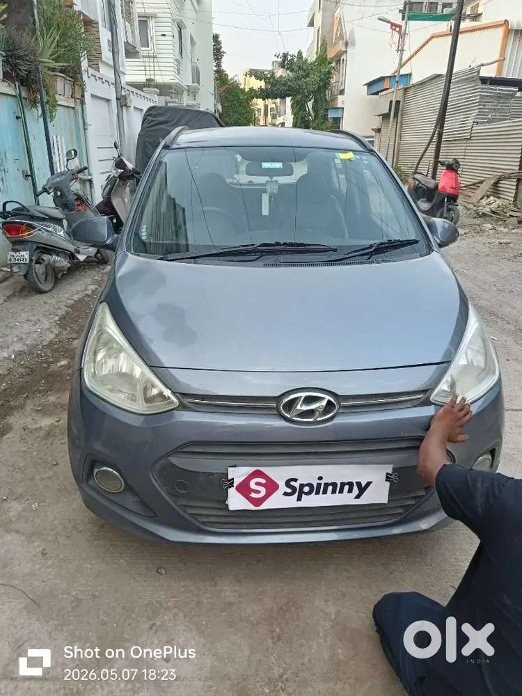 Hyundai Grand I10 2013 Petrol 83700 Km Driven