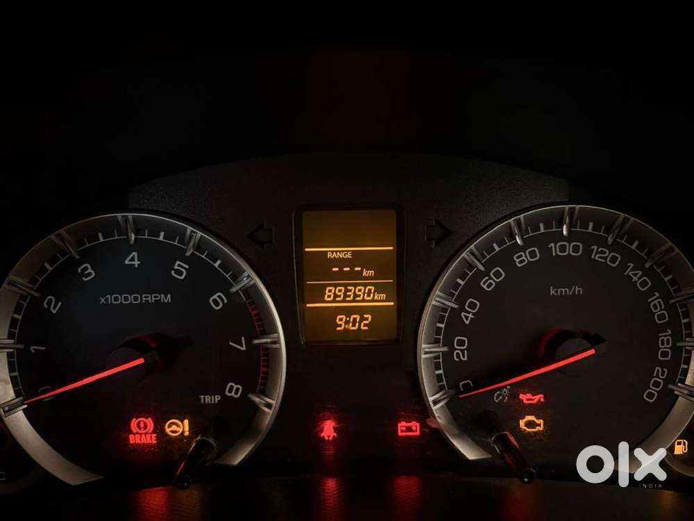 Swift Petrol Vxi Optional 2017 Make