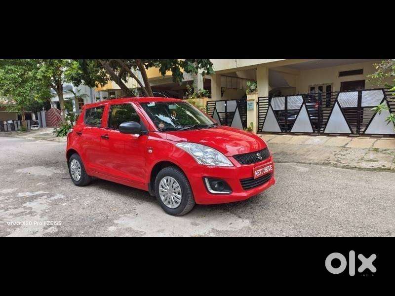Maruti Suzuki Swift Lxi Optional-o, 2016, Petrol