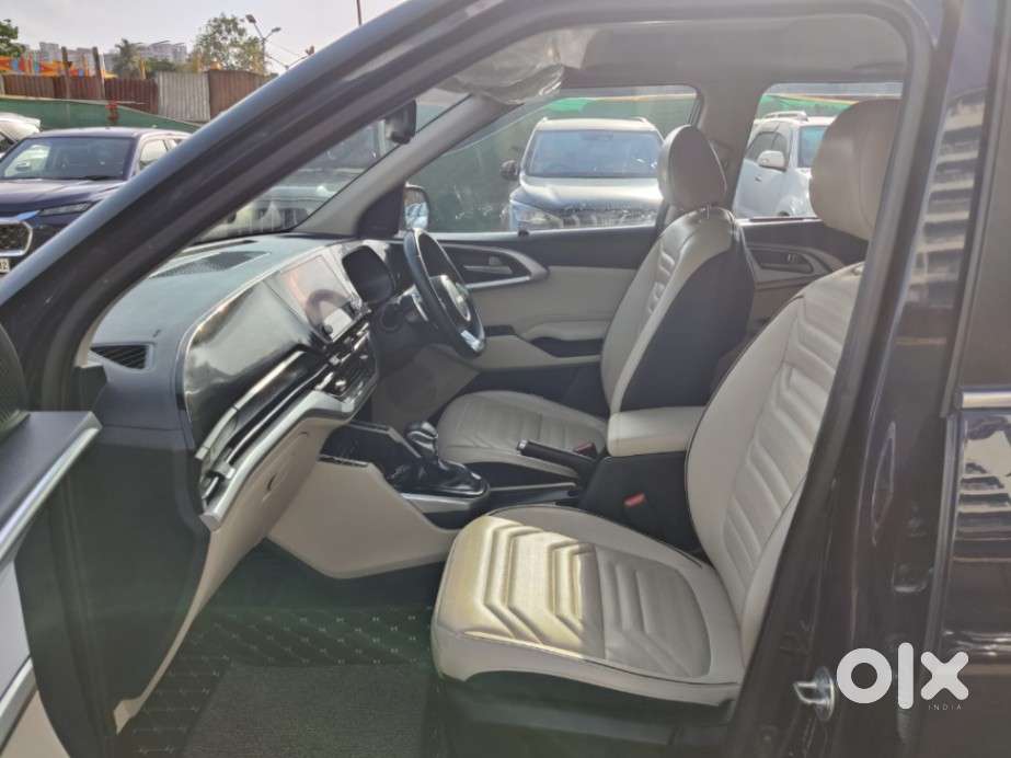 Kia Carens 1.5 Luxury Plus Turbo Dct, 2023, Petrol