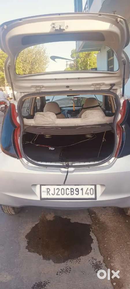 Hyundai Eon 2011 Petrol 95000 Km Driven