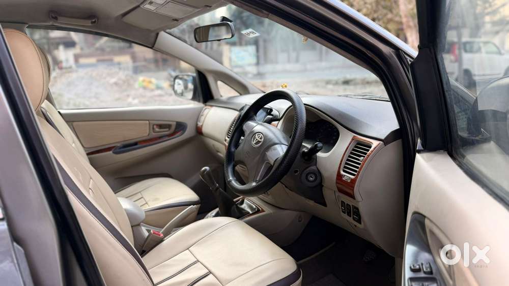 Toyota Innova 2.5 Gx 8 Str Bs-iii, 2013, Diesel