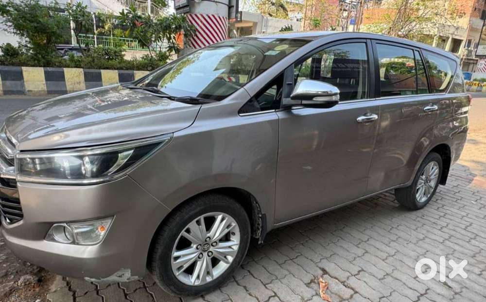 Toyota Innova Crysta, 2016, Diesel