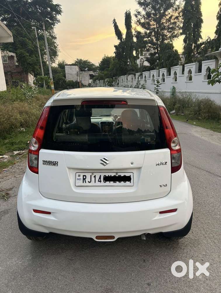 Maruti Suzuki Ritz Vxi, 2015, Petrol