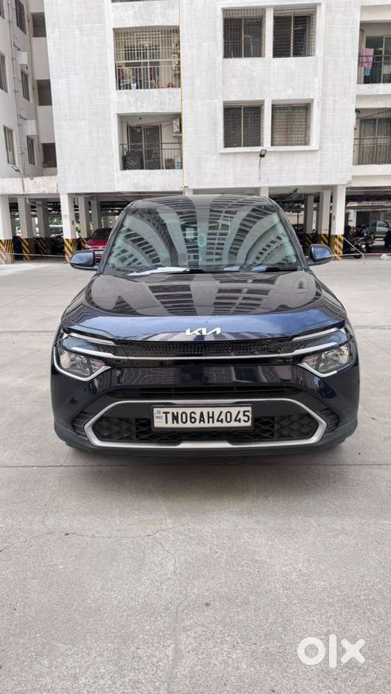 Kia Carens Petrol 2024 Imt