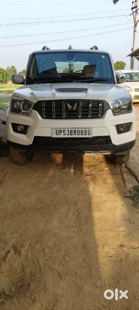Mahindra Scorpio 2015 Diesel 220000 Km Driven
