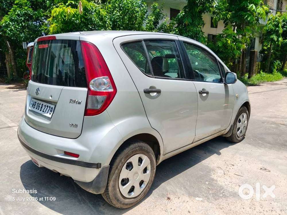 Maruti Suzuki Ritz Vxi, 2009, Petrol