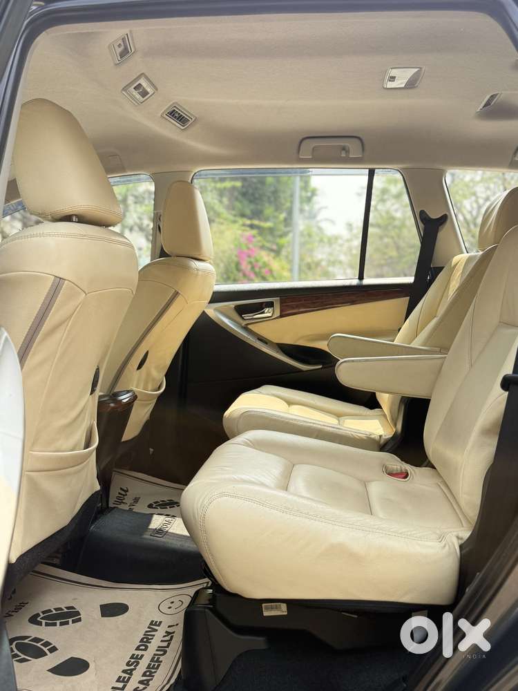 Toyota Innova Crysta 2.8 Gx At, 2018, Diesel