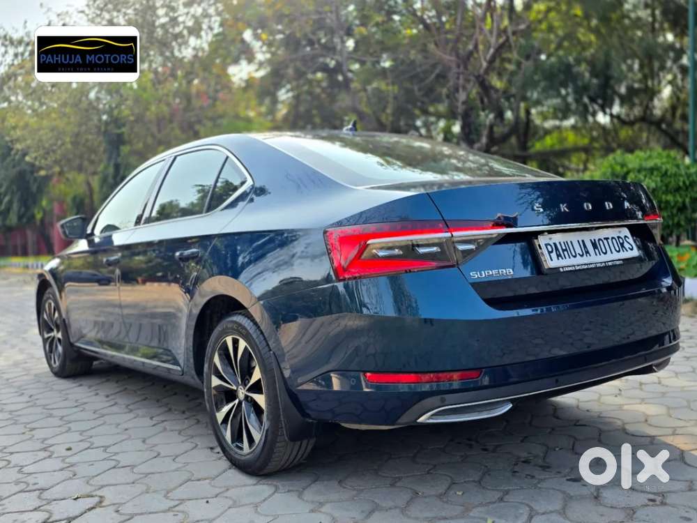 Skoda Superb 2.0 L&k Tsi At, 2022, Petrol