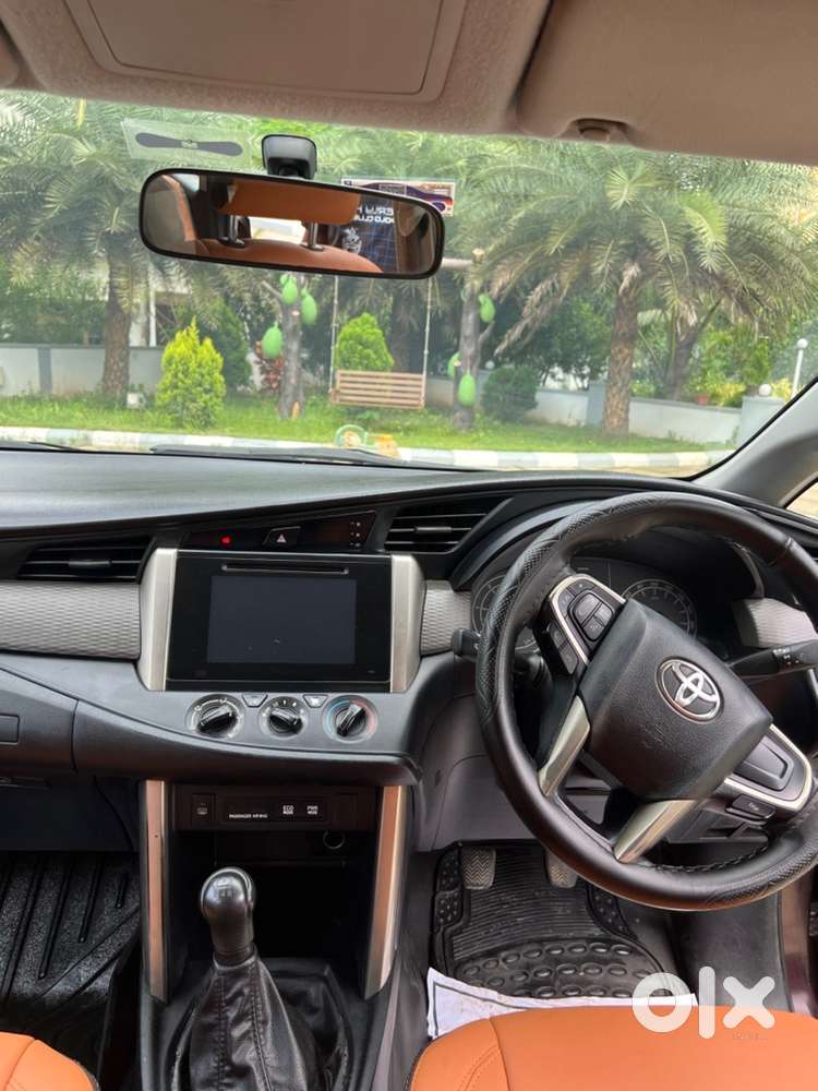 Toyota Innova Crysta 2018 Diesel Manual