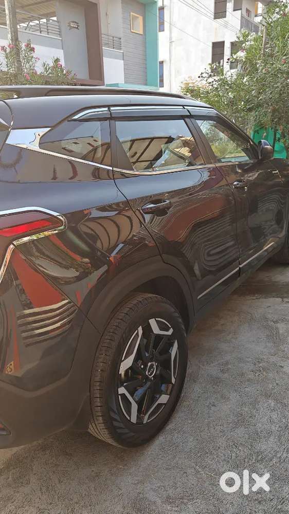Kia Seltos 2025 Petrol Well Maintained