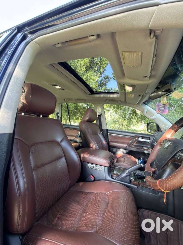 Toyota Land Cruiser [ ] 4.5 Vx Lc 200, 2017, Diesel