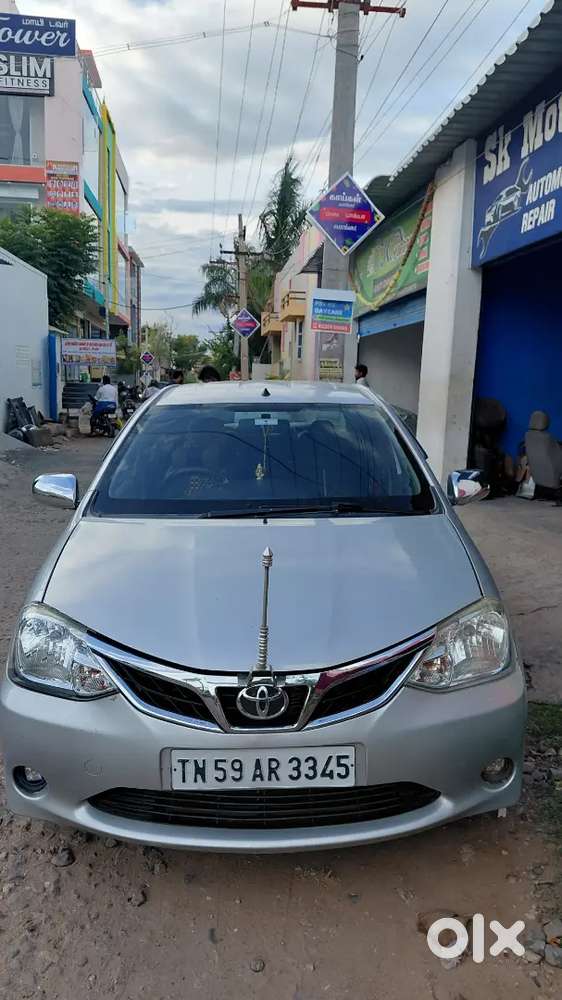 Toyota Etios Petrol & Cng 2011 Car.