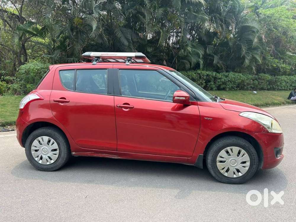 Maruti Suzuki Swift 2011-2014 Vxi, 2013, Petrol