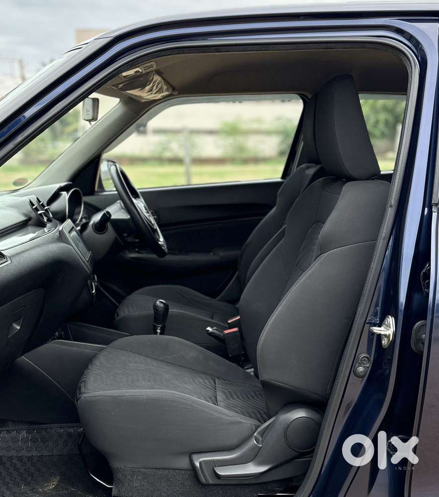 Maruti Suzuki Swift Vxi + Manual, 2020, Petrol