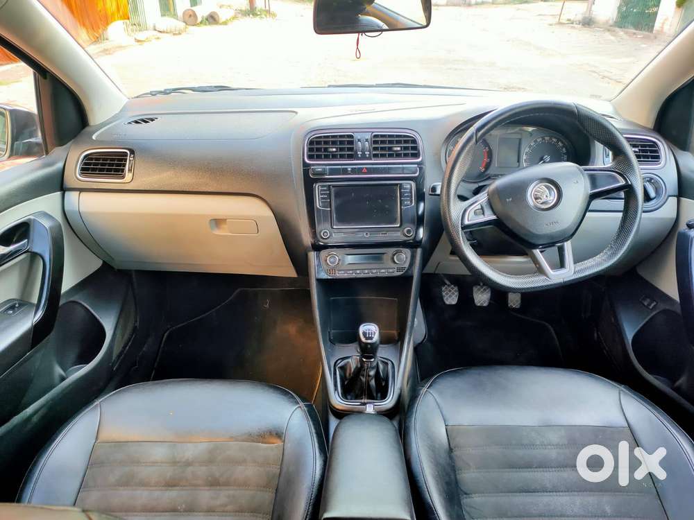 Skoda Rapid 1.0 Tsi Ambition, 2021, Petrol