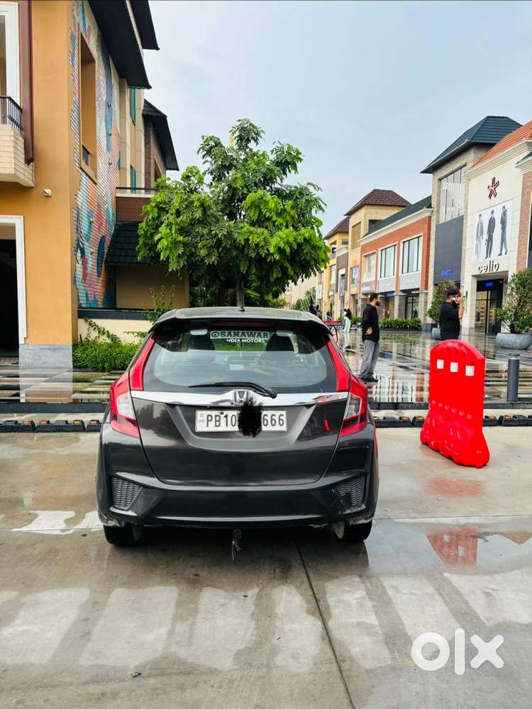 Honda Jazz Petrol 2015