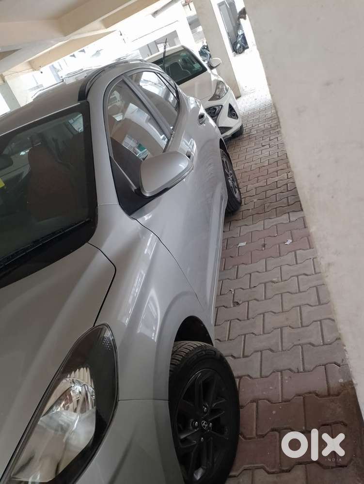 Hyundai Grand I10 Sportz 2022 Petrol