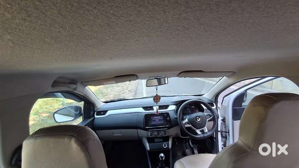 Renault Triber Second Owner 45 Km Running Wellmain Show Room Condition