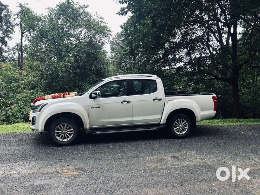 Isuzu D-max 2025 Diesel 18000 Km Driven