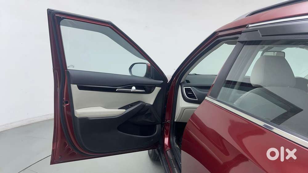 Kia Seltos 1.5 Htx At Petrol, 2022, Petrol