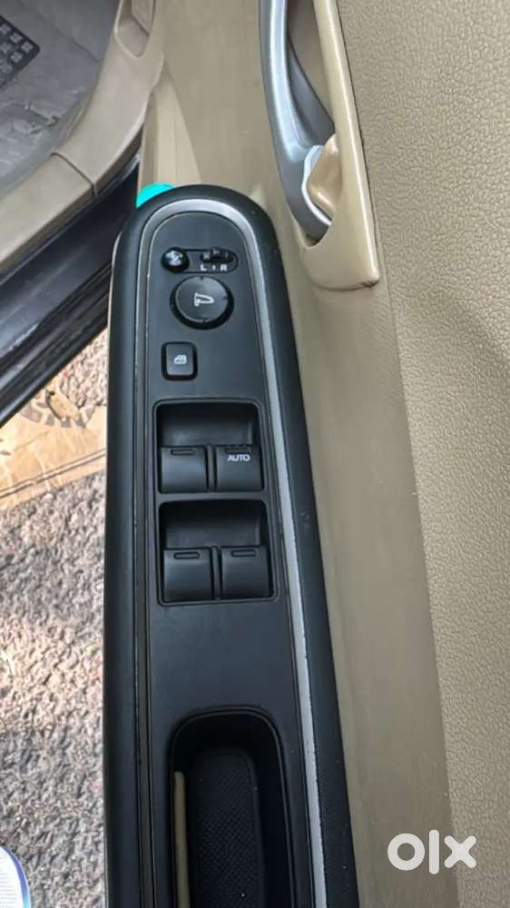 Honda Amaze 2016 December Cng & Hybrids 75000 Km Driven