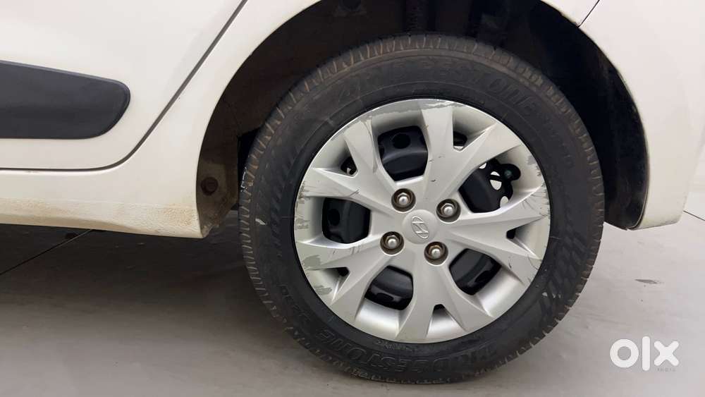 Hyundai Grand I10 1.2 Kappa Sportz, 2016, Petrol