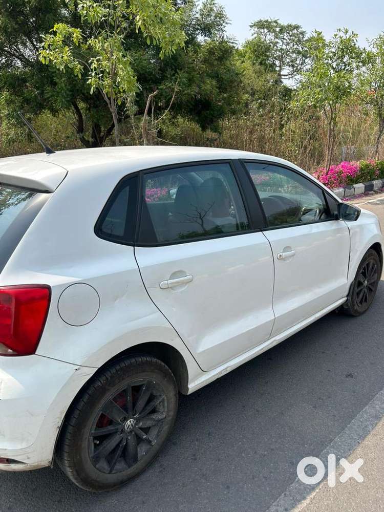 Volkswagen Polo 2017 Petrol 130000 Km Driven