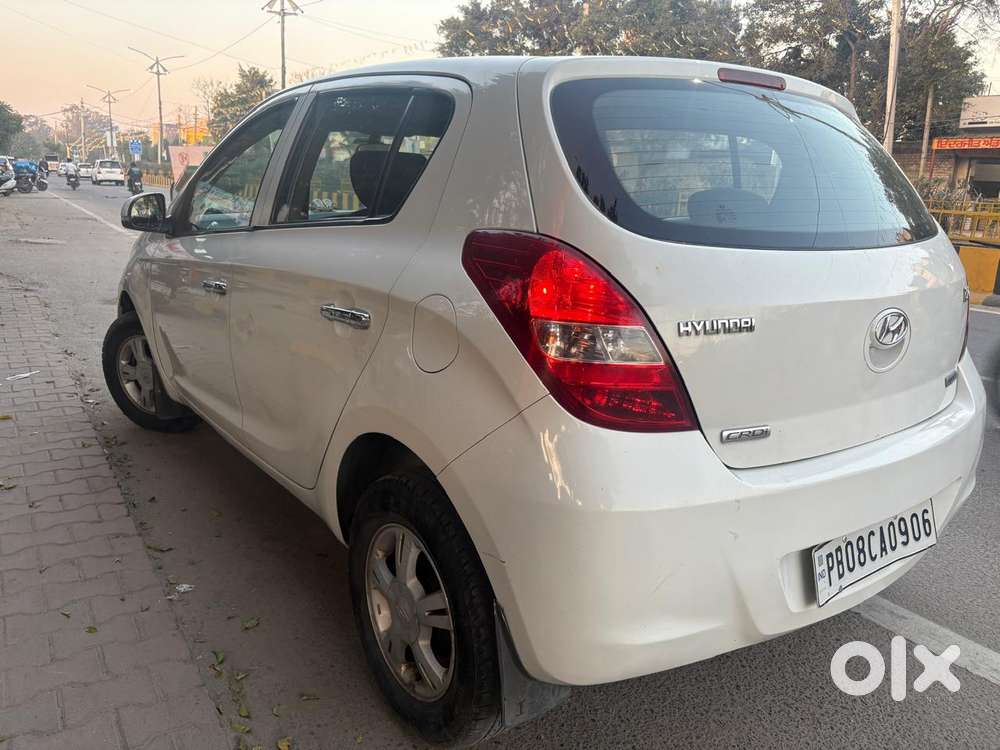 Hyundai I20 Sportz 1.4 Crdi, 2012, Diesel