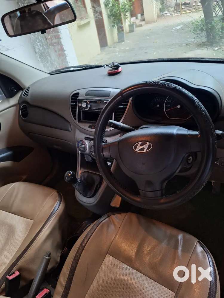 Hyundai I10 2011 Km Driven