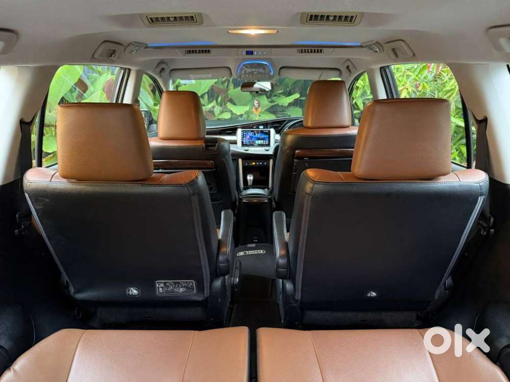 Toyota Innova Crysta 2.8 Z, 2016, Diesel