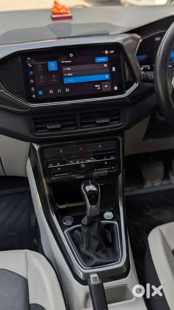 Volkswagen Taigun 1.0 Tsi Topline At, 2022, Petrol