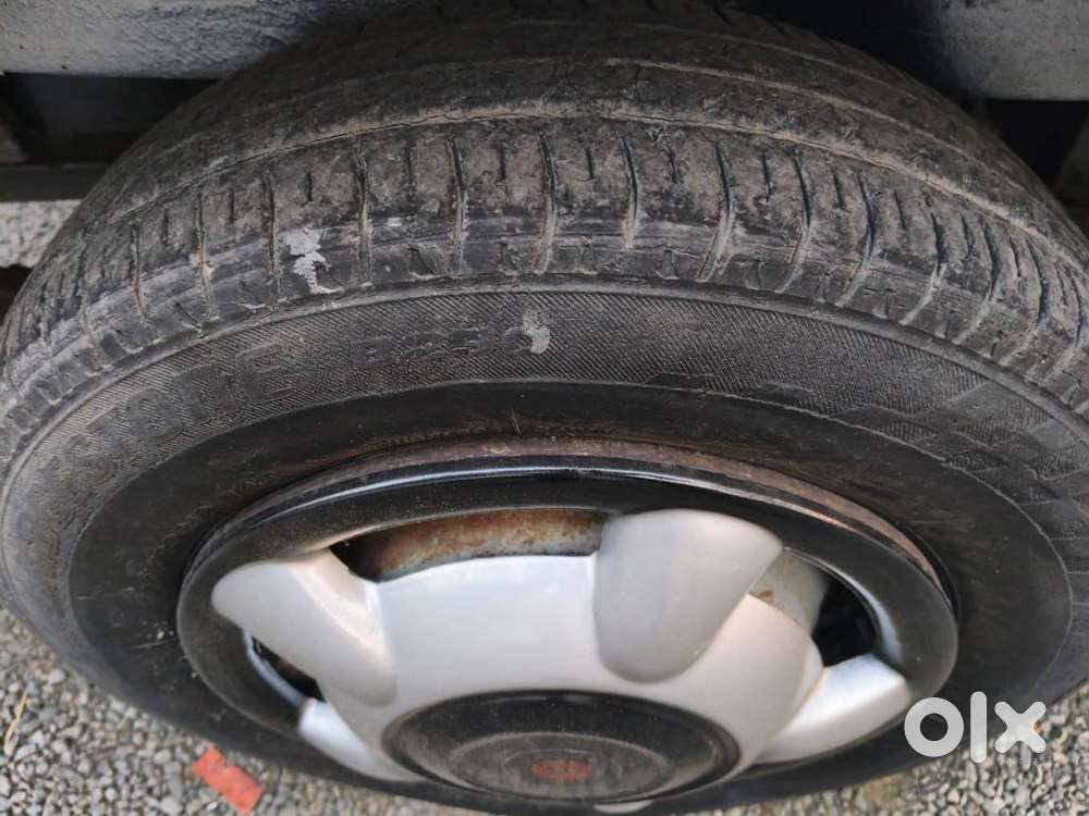 Maruti Suzuki Omni E 8 Seater Std, 2001, Petrol