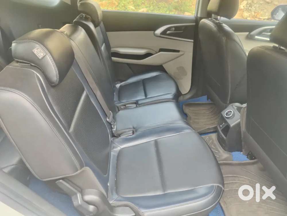 Kia Carens Diesel 2023 Variant