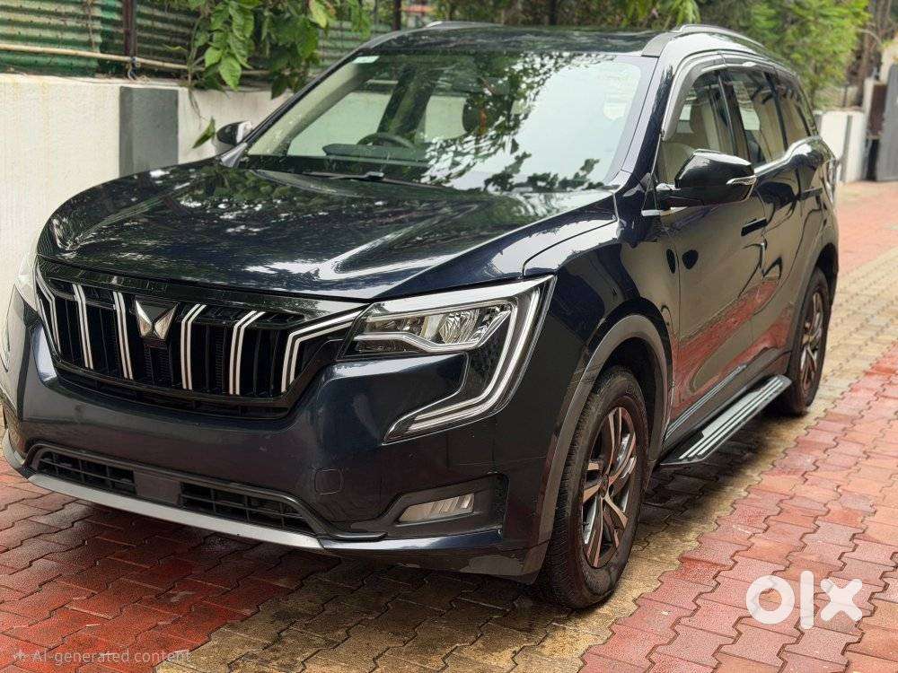 Mahindra Xuv700 2.0 Ax 5 Petrol At Str, 2022, Petrol