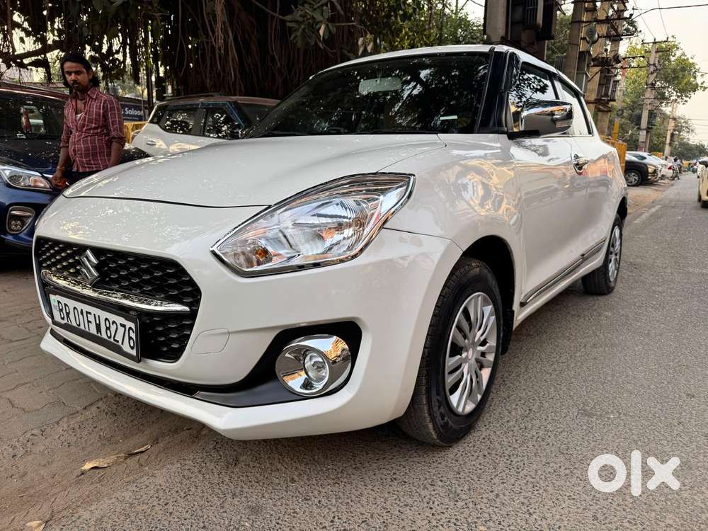 Maruti Suzuki Swift Vxi + Manual, 2022, Petrol