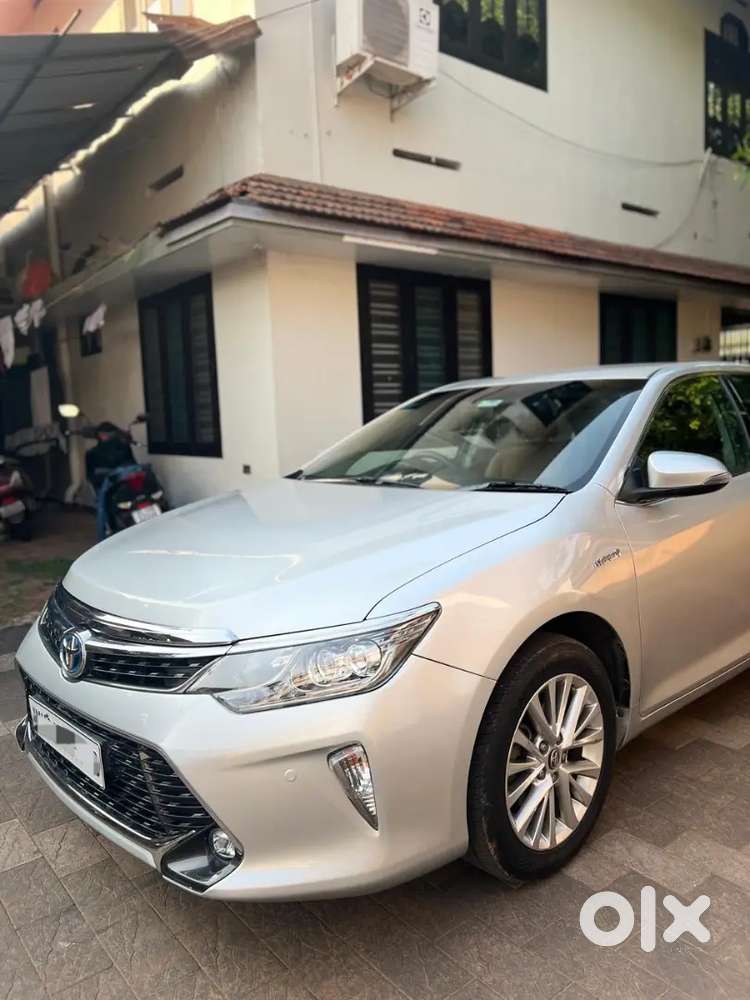 Toyota Camry 2018 Petrol Hybrid 55000 Km Driven Single Owner