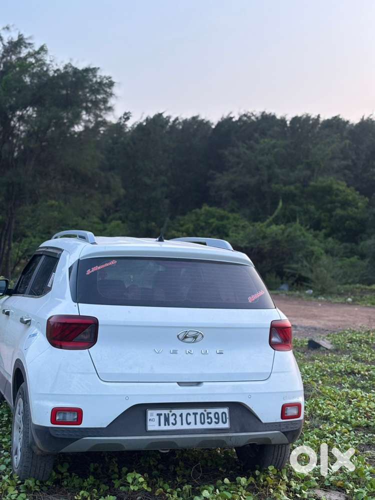 2022 Hyundai Venue Petrol