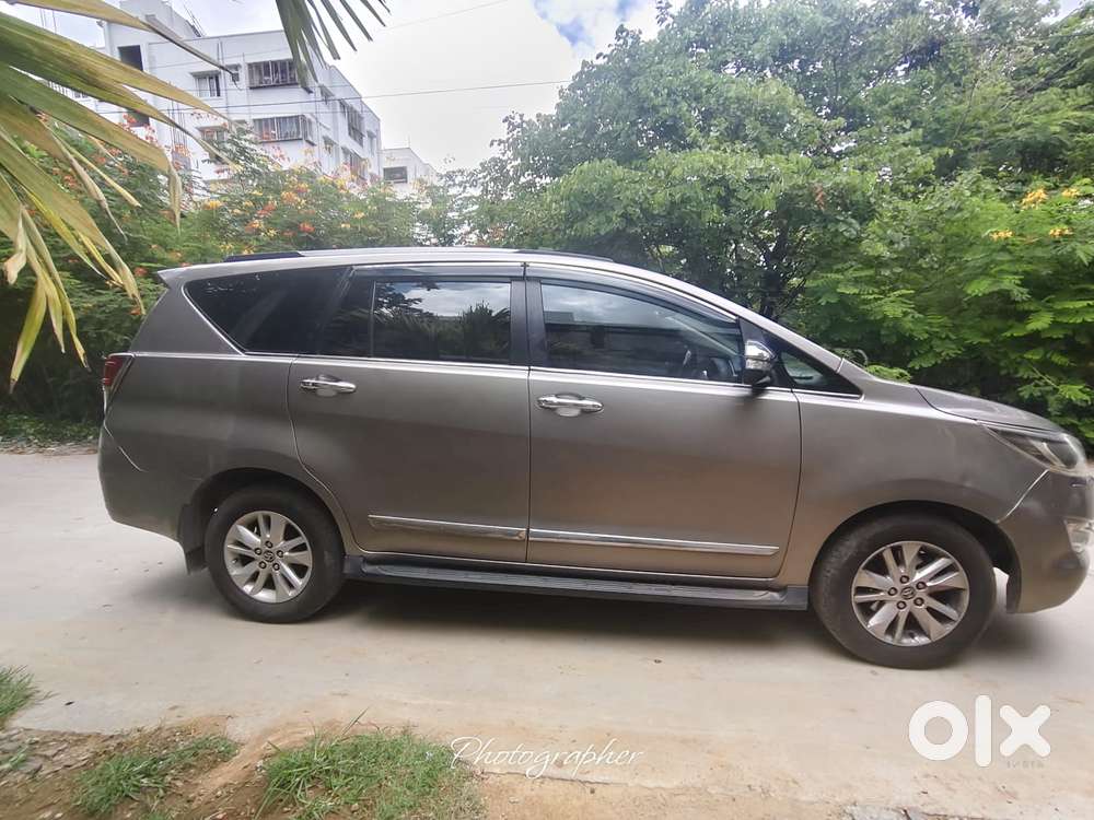 Toyota Innova Crysta 2.4 Z 7 Str, 2017, Diesel