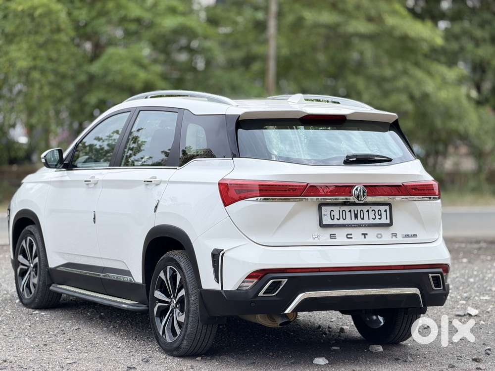 Mg Hector Plus Sharp Pro 1.5 Turbo Petrol Cvt 6 Str, 2024, Petrol